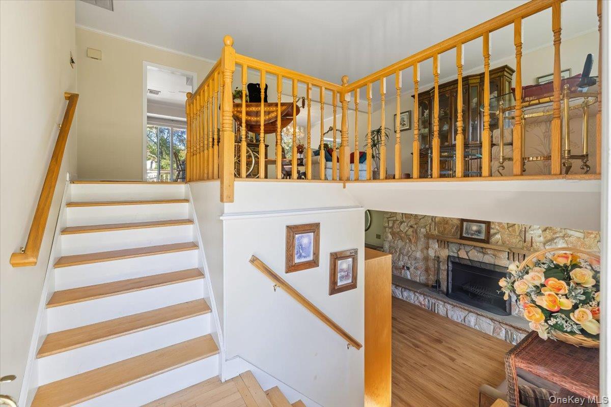 Supplied property photographs and details for 3 Young Court