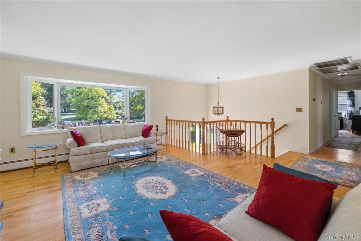 Supplied property photographs and details for 3 Young Court